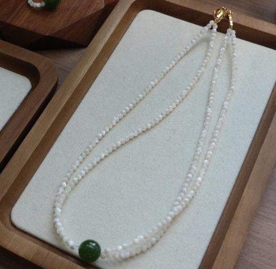 Minimalist Retro Dark Green Chalcedony Bead Necklace Bracelet with White Shell – Luxurious Double Layer Choker Chain Ring Set