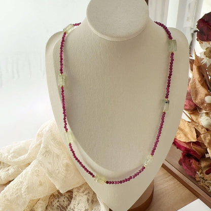 Fuchsia Natural Stone Beaded Necklace - Handmade Niche Choker for Collarbone