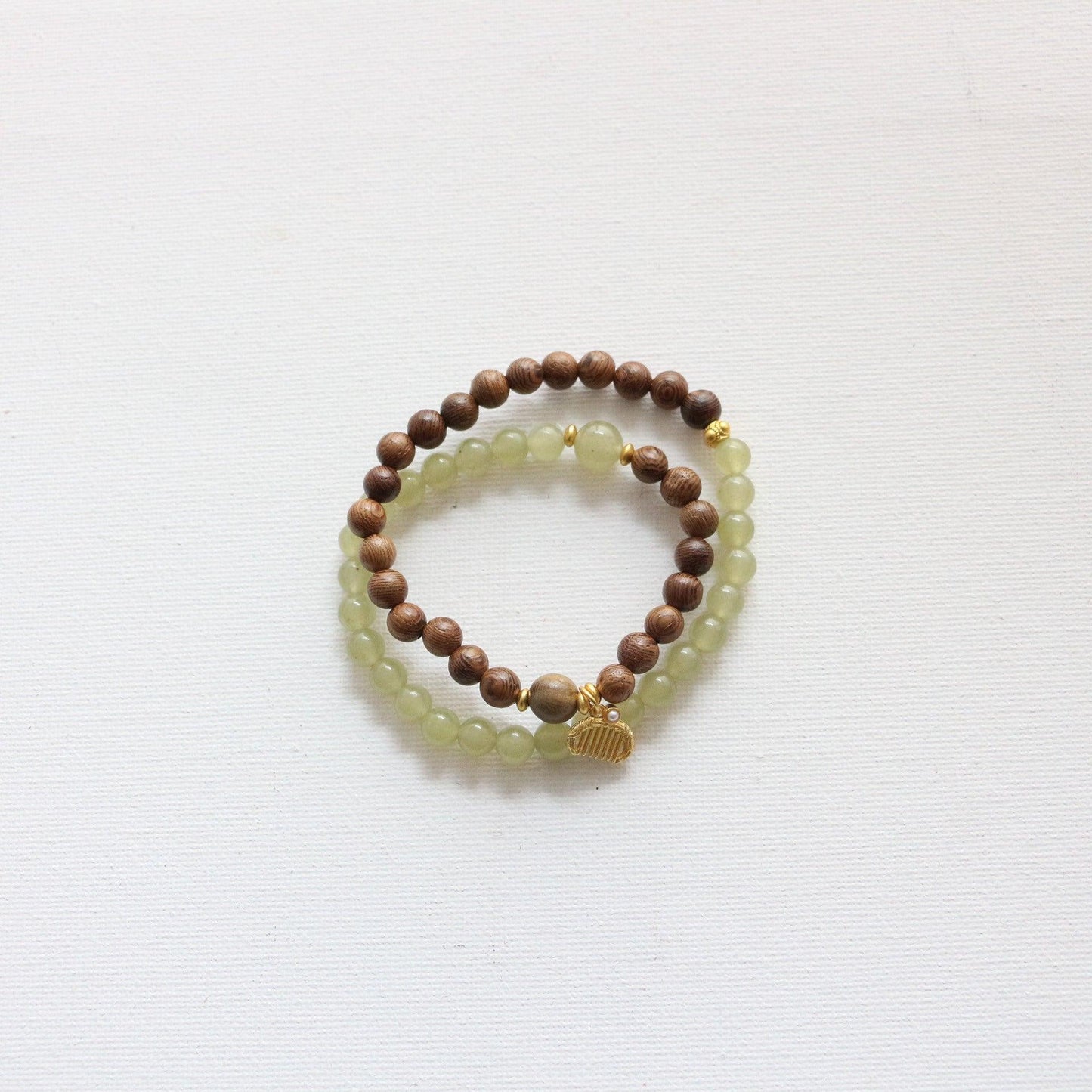 Zen-Inspired Wooden Beads & Jade Stone Color Block Double Layer Stackable Bracelet – Vintage Luxurious Elegant Hand Jewelry