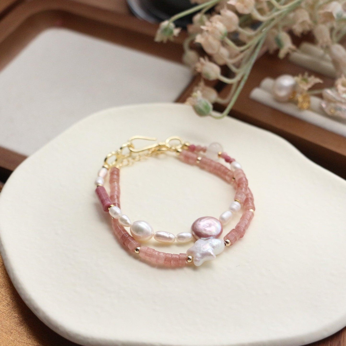 Baroque Freshwater Pearl Heart-Shaped Star Bracelet – White Jade, Strawberry Quartz & Red Agate Beaded Jewelry