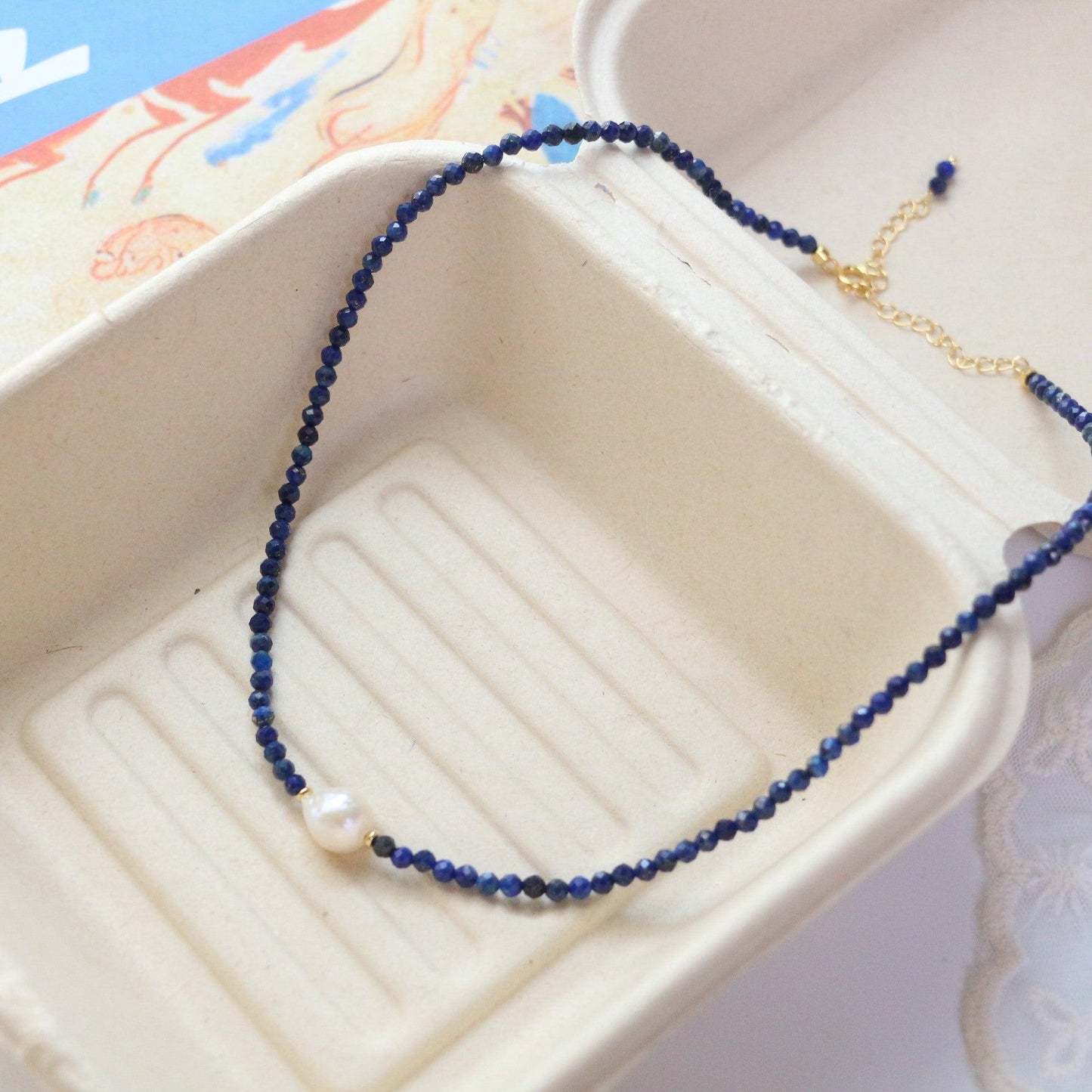 Lapis Lazuli Choker Necklace with Freshwater Pearls – Versatile Beaded Jewelry