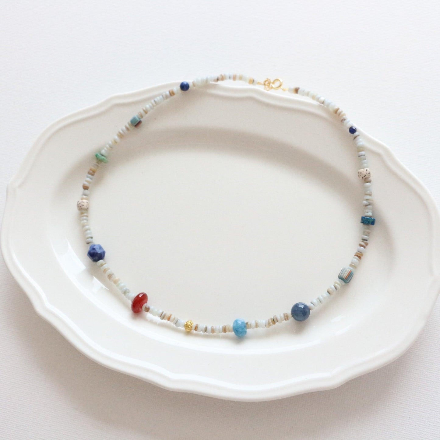 Ocean Vacation Style Beaded Necklace – Shell, Tiger Eye, Lapis Lazuli, Red Agate & Turquoise with Dragon Pattern