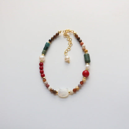 Tiger Eye Stone, Egg Yolk Stone, Coral Beads, White Shell Necklace with Cat Red & Green Oil Painting Texture Collarbone Chain