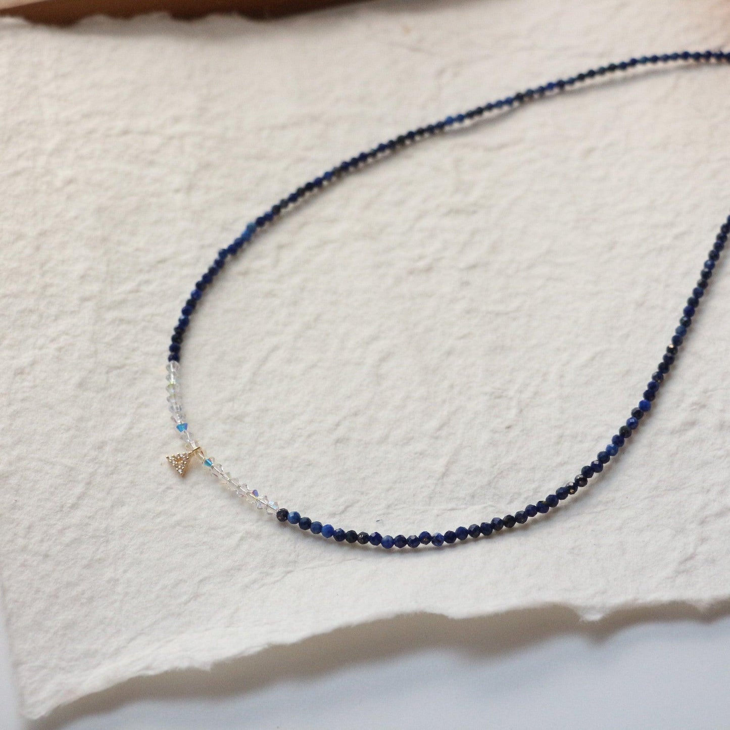 Niche Vintage Natural Stone Lapis Lazuli Beaded Necklace