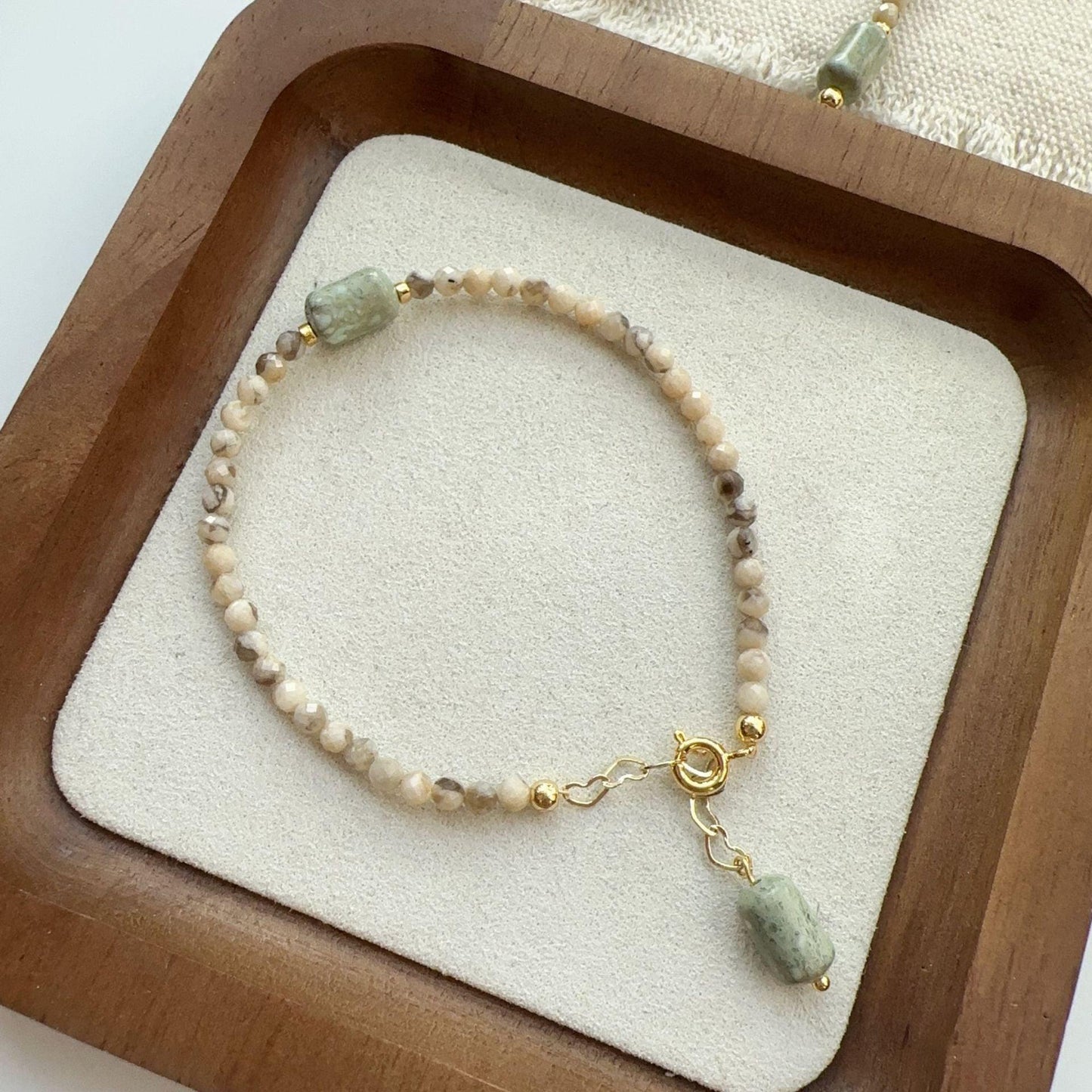 New Chinese-Style Gray-Green Natural Stone Necklace and Bracelet Set