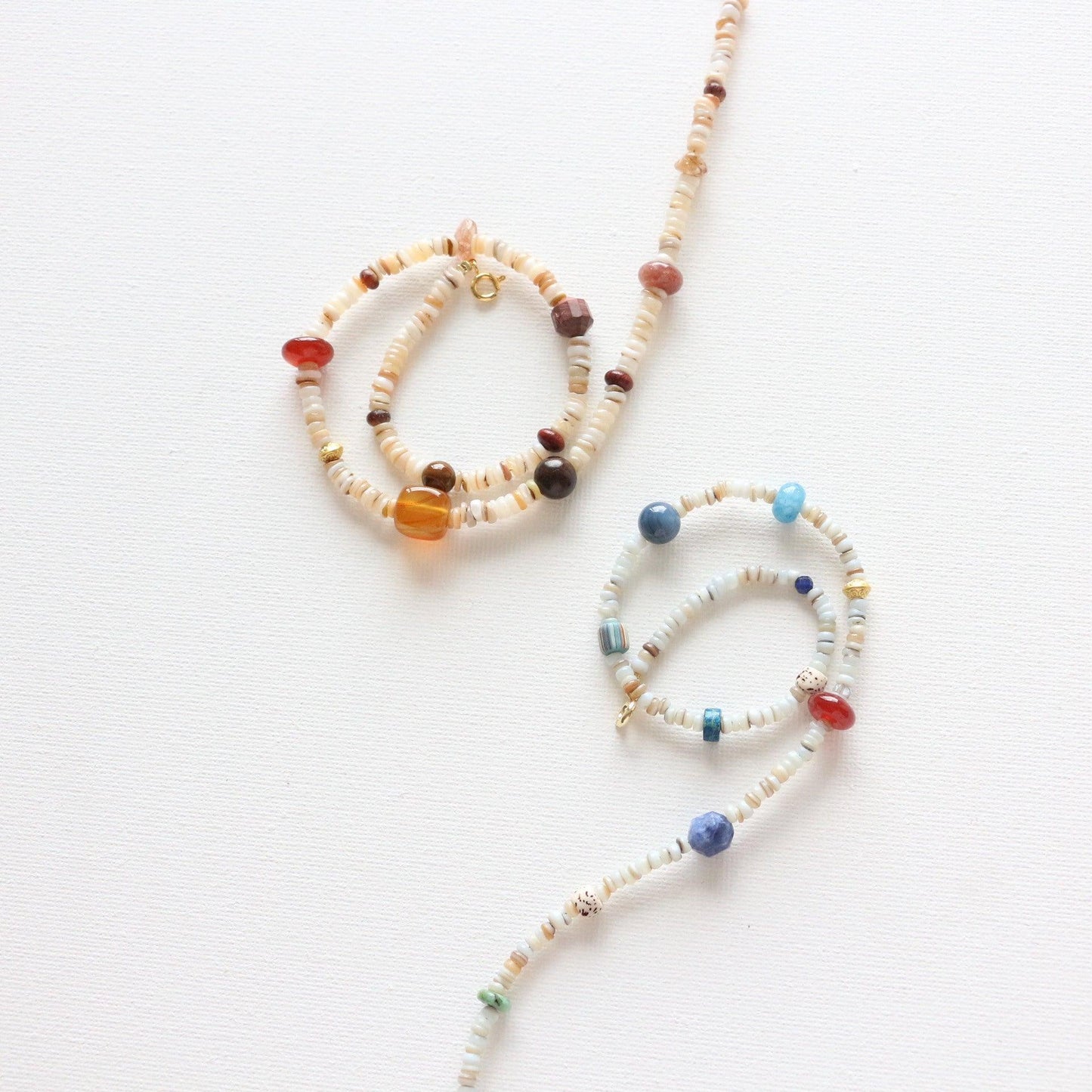 Ocean Vacation Style Beaded Necklace – Shell, Tiger Eye, Lapis Lazuli, Red Agate & Turquoise with Dragon Pattern