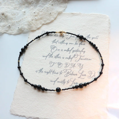 Handmade Beaded Black Agate Choker Necklace – Creative & Trendy Design