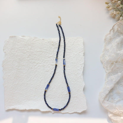 Natural Stone Blue Crystal & Lapis Lazuli Short Necklace – Unique Beaded Necklace for Elegant Style