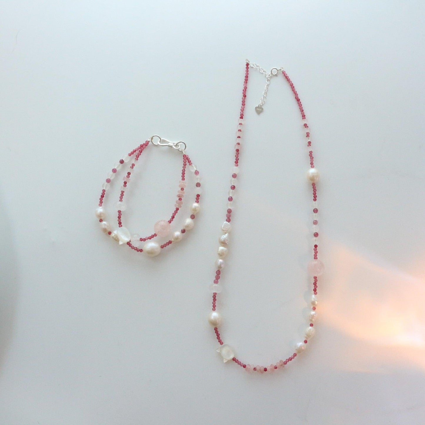 New Natural Freshwater Pearl Necklace with 925 Silver Cat, Shell Powder, Tourmaline, and White Crystal Beads – Double Layered