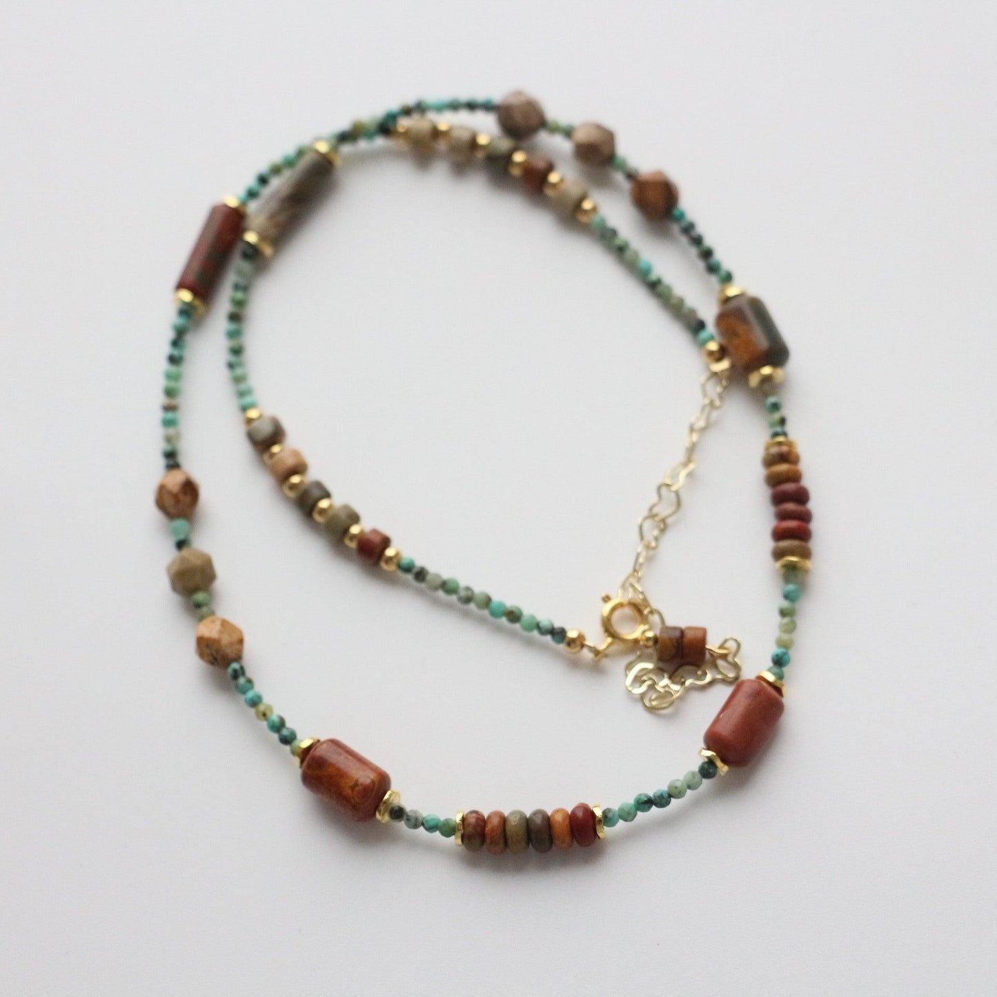 Natural Turquoise & Red Stone Beaded Necklace – Original Design Choker Inspired by Dunhuang National Style