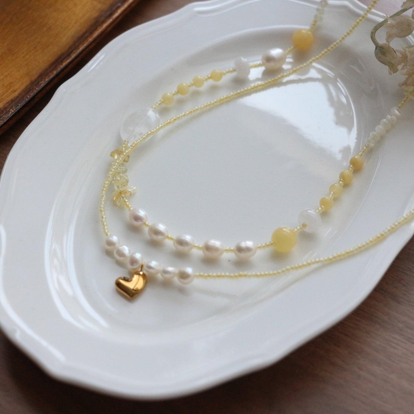 Sweet Light Luxury Yellow Crystal Beads Necklace – Natural Pearls Collarbone Chain Niche Bracelet